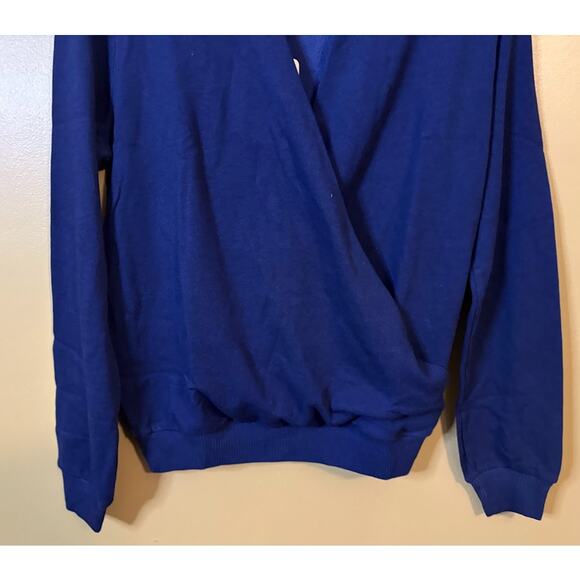 Revolve Lanston Navy Long Sleeve Faux Wrap Cotton Blend Sweater Size Small NWT - Picture 2 of 6